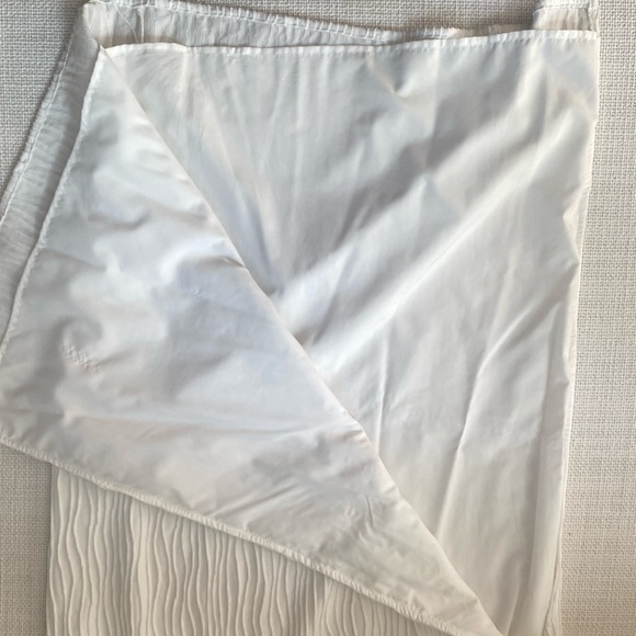 Princess Polly After Party Set White - Picture 7 of 9